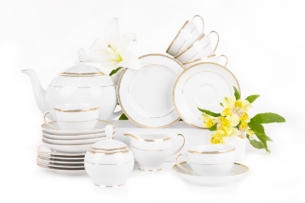 NEW HOLLIS GOLD, https://konsimo.cz/kolekce/new-hollis-gold/ Čajová souprava polský porcelán 6 osob 15 dílů bílá / zlatý vzor Zlato - obrázek